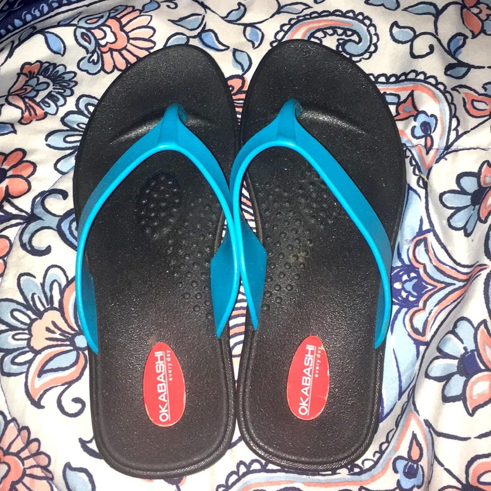 Okabashi flip flops